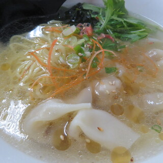 台湾牛肉麺 群ちゃん_1