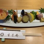 料亭・旅館 半月庵 - 