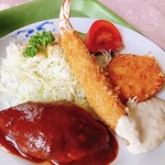プチメイト - ハンバーグもエビフライもカニクリームコロッケもどれも優しい美味しさ♪