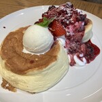 HEARTH SMOKED GRILL＆GALETTE - ふわふわパンケーキ