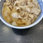 吉野家 - 豚丼。