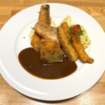 洋食 おがた - メイン　魚フライ