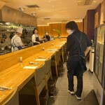 洋食 おがた - 店内