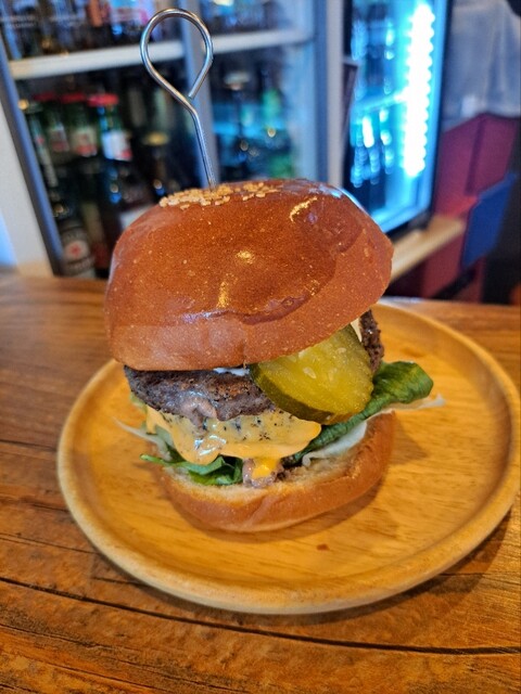 HAWAIIAN SPORTS CAFE BAR PONO MAHINA photo 3