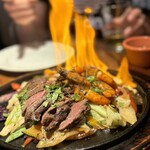 el caliente modern mexicano - 