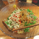 会津ラーメン 和 - 冷しサラダ麺と冷し四川麺のハーフ＆ハーフ