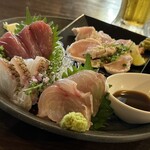 焼きもの家 慶 - 刺し盛りハーフ+ささみの叩き