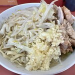 ラーメン二郎 小岩店 - 小ラーメン（900円）＋豚増し（200円）、ニンニクコール