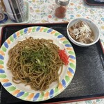 浅野食堂 - もつ煮焼きそば　別皿850円