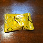 キッチン ブルー グローブ - お菓子のアップ