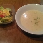 ポルコロッソ - サラダとスープ