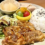 おうちごはん光里 - 豚軟骨の甘辛焼きプレート