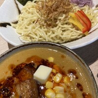 魚菜由良 鼎 - 