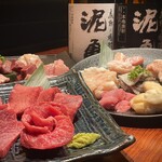 炭火焼ホルモン ぐう - 【本店限定】肉全盛。極タン、特選和牛、和牛ロース、ホルモン６種盛（塩）、ホルモン７種盛（味噌）全16品の肉の盛り合わせです！