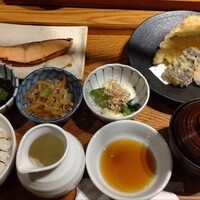 魚とおばんざい 泉士 - 