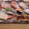 元祖ぶっち切り寿司 魚心 本店