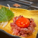 焼肉たまき 京橋店 - サーロイン炙りユッケ　¥1680