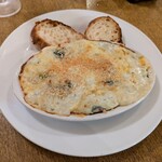 ビストロ シュベール - 「広島産牡蠣のおつまみグラタン」