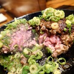 カウンター焼肉かるび - 牛タンハンバーグ