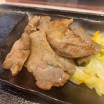 吉野家 - 牛たん・牛皿御膳(2024年8月1日)