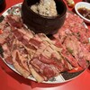 生ハラミと肉刺し 金肉屋 田町店