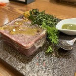 Legare - 田舎風パテ　ド　カンパーニュ