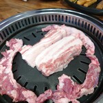 熟成肉専門店 ヨプの王豚塩焼 新大久保本店 - 