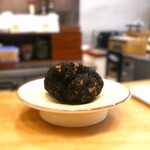 enisi - 黒トリュフ