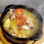 魔法のパスタ - タコとジャガイモのアヒージョ