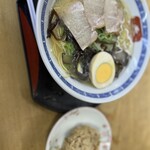 博多長浜ラーメン 呑龍 - 