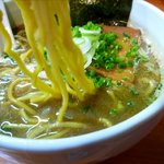 麺屋 高橋 - おさかな正油2の麺