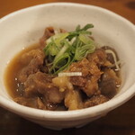 七津屋 - 料理写真:牛すじ煮込み