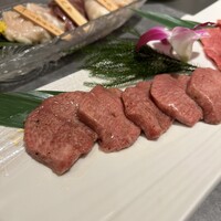 焼肉 にくの音 - 