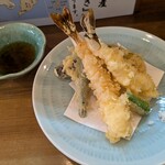 手打そば 三咲 - 「海老天もり」を＇天先＇で