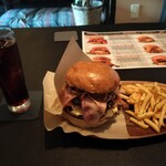 鉄板焼き×肉バル 鉄板家Act - 