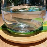 レスピラシオン - 鮎のプレゼン