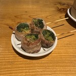 炭火野菜巻き串と焼売 博多うずまき - 