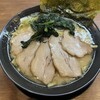 横浜家系ラーメン 鶯家