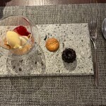 シャレー アイビー - 