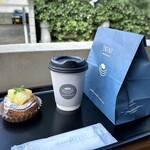 DE・NI - ｢白桃デニッシュ(530円）」「アイスコーヒー(450円）」、ラスク(150円）を。合計：1,130円（税込：カード可）