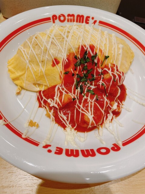 ポムの樹 ポムの樹 HEP ファイブ店 - 大阪梅田（阪急）/オムライス | 食べログ