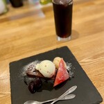 ジリーニ・リザイア - 