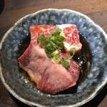 炭火焼肉 焼きしゃぶ にく式 - 厚切りハラミ