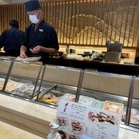 意気な寿し処阿部 広尾別館 - 