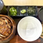 炭焼き専門 鰻や - 