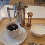 トーコーキッチン - 自家製パンナコッタ＋ホットコーヒー