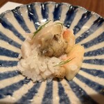 日本料理若林 - ①前菜その２〜つぶ貝と桃のご飯　ご飯と桃って新感覚。
