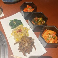 蕃 YORONIKU - 