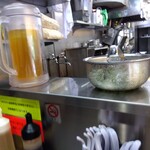 ラーメンの店 ホープ軒 - ジャスミンティーと刻み葱はセルフサービスで(2024年8月1日撮影)