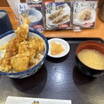 Ten-don Tenya Sakuhei Ten - 美味的天婦羅蓋飯